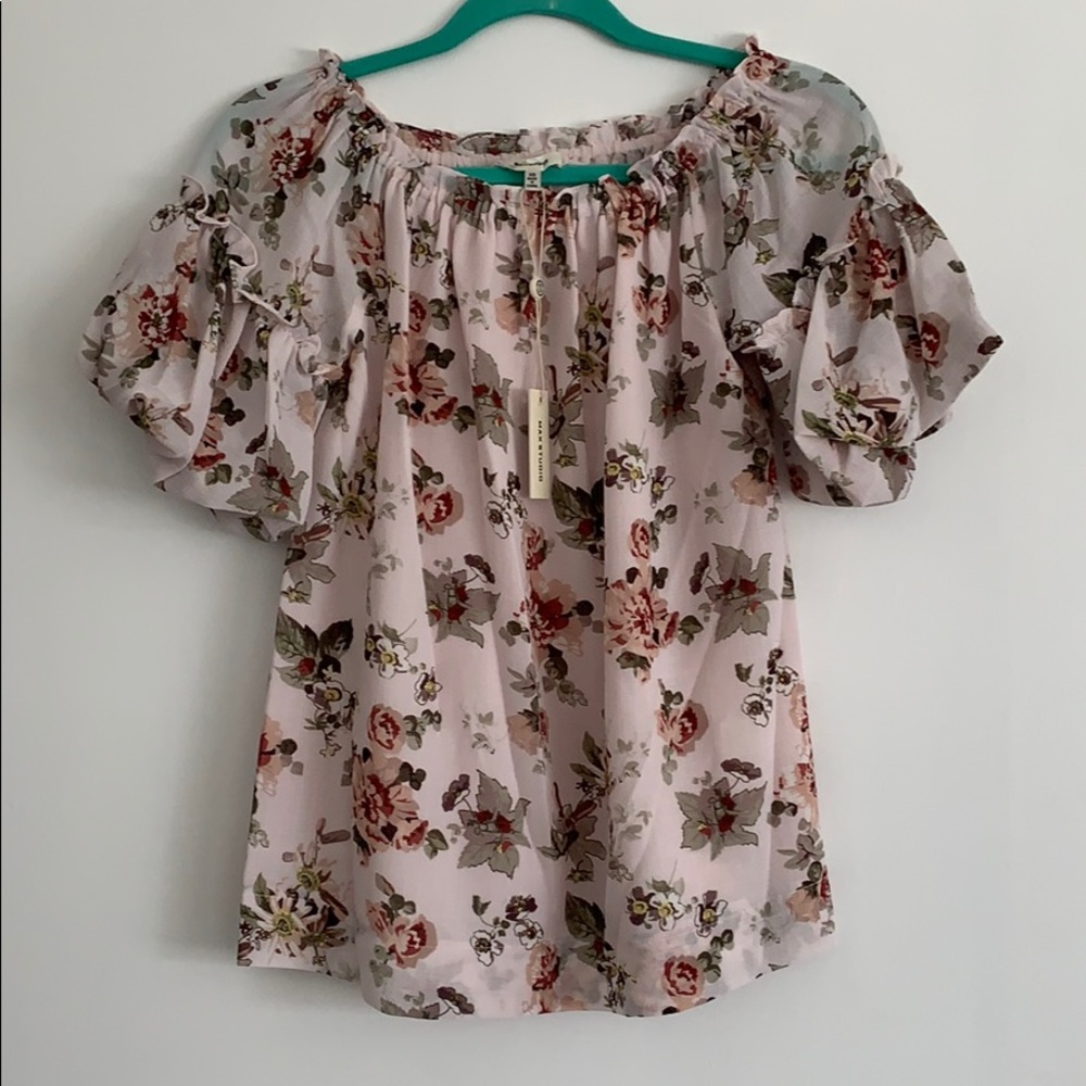 New! Max Studio floral blouse.